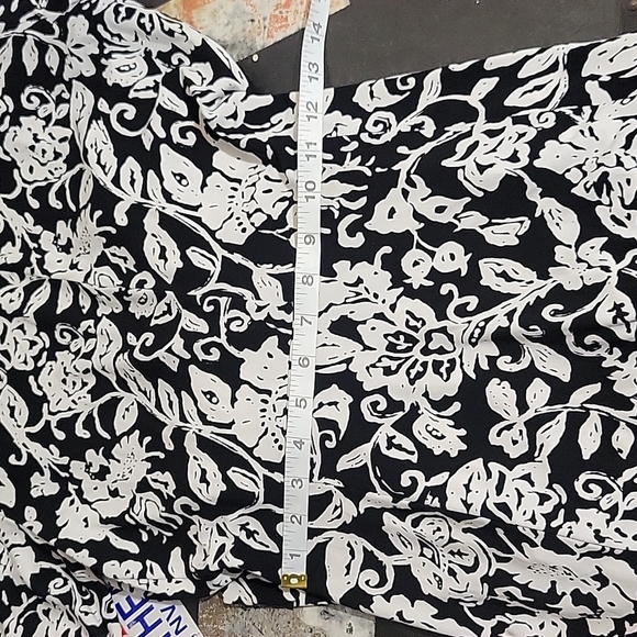 DIANA MORGAN Stretchy Mock Chest Wrap Dress 6 - Picture 7 of 8